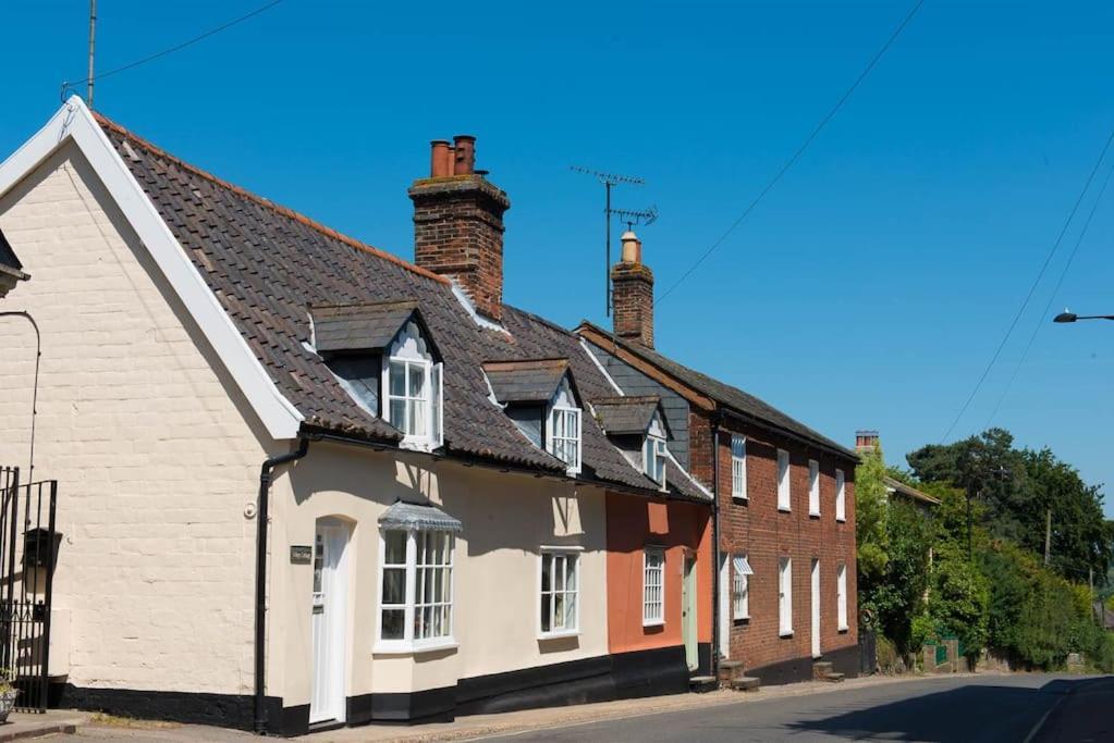 Wren Cottage, A Very Cosy Historic Coastal Cottage In A Pretty Little Village Wickham Market Luaran gambar